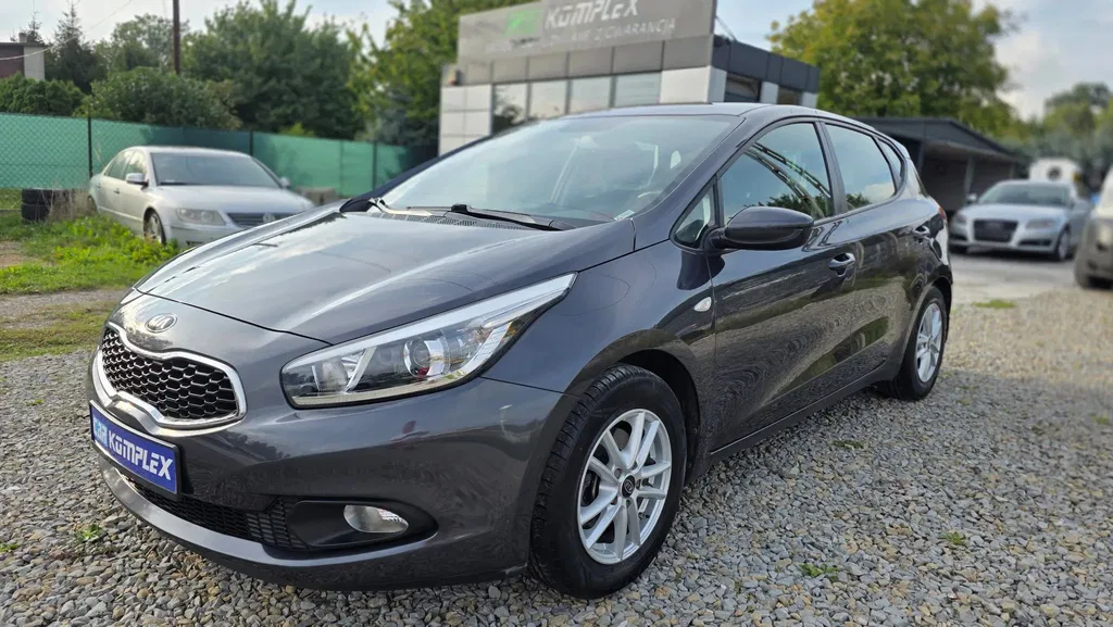 Zdjęcie: 2014 Kia Cee'd
