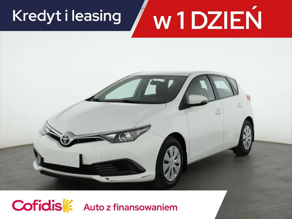 Zdjęcie: 2017 Toyota Auris