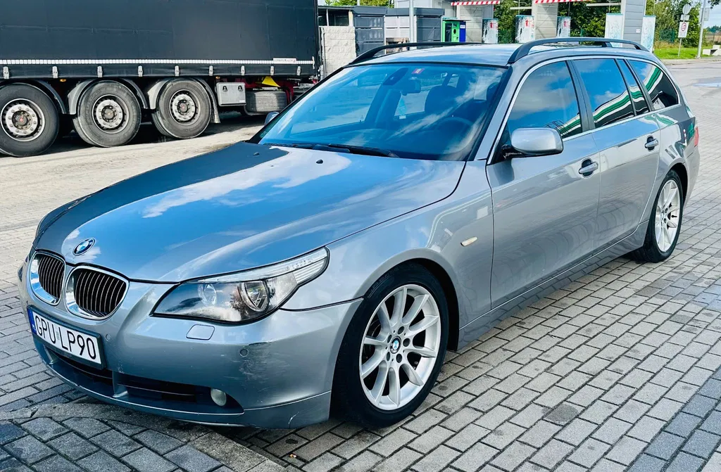 Zdjęcie: 2004 BMW Seria 5