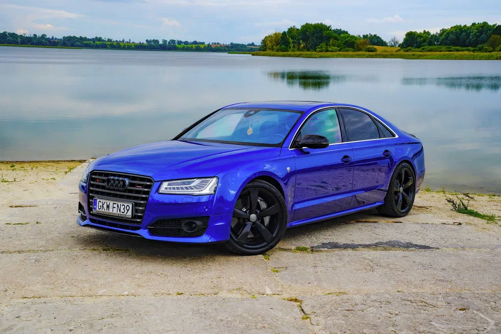 Zdjęcie: 2015 Audi S8