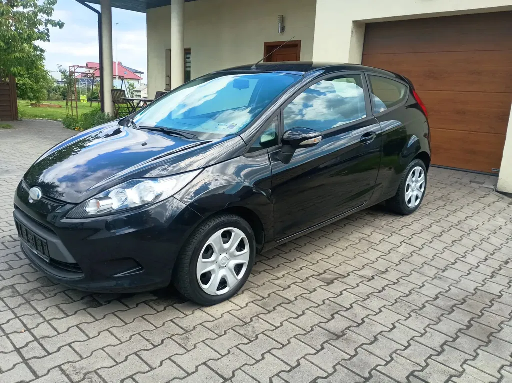 Zdjęcie: 2010 Ford Fiesta