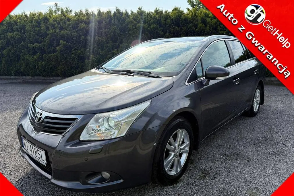 Zdjęcie: 2011 Toyota Avensis