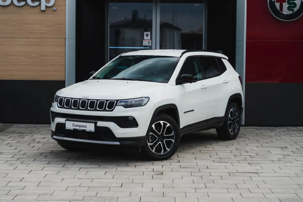 Zdjęcie: 2023 Jeep Compass
