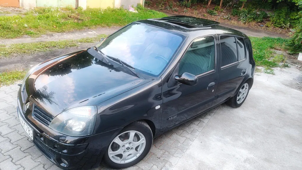 Zdjęcie: 2004 Renault Clio