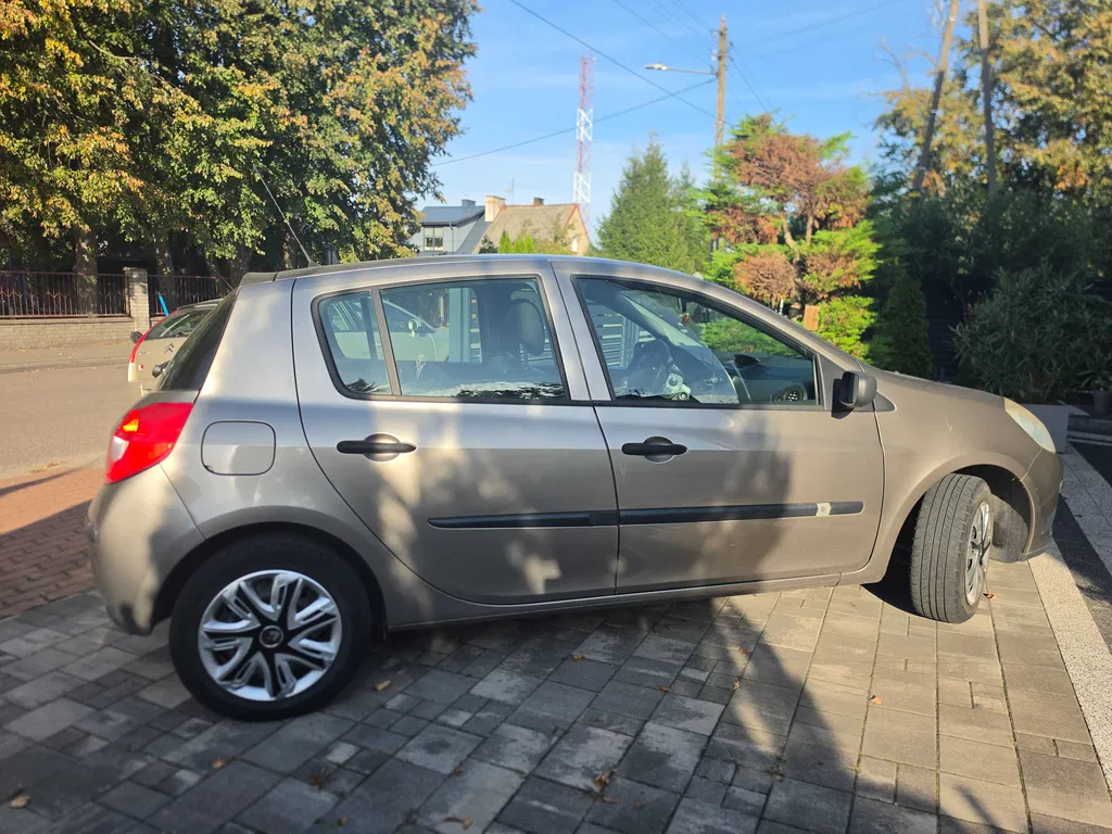 Zdjęcie: 2008 Renault Clio