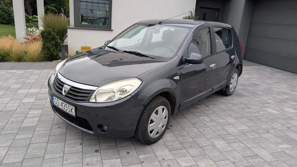 Zdjęcie: 2010 Dacia Sandero