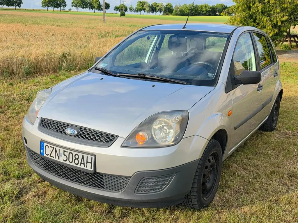 Zdjęcie: 2006 Ford Fiesta