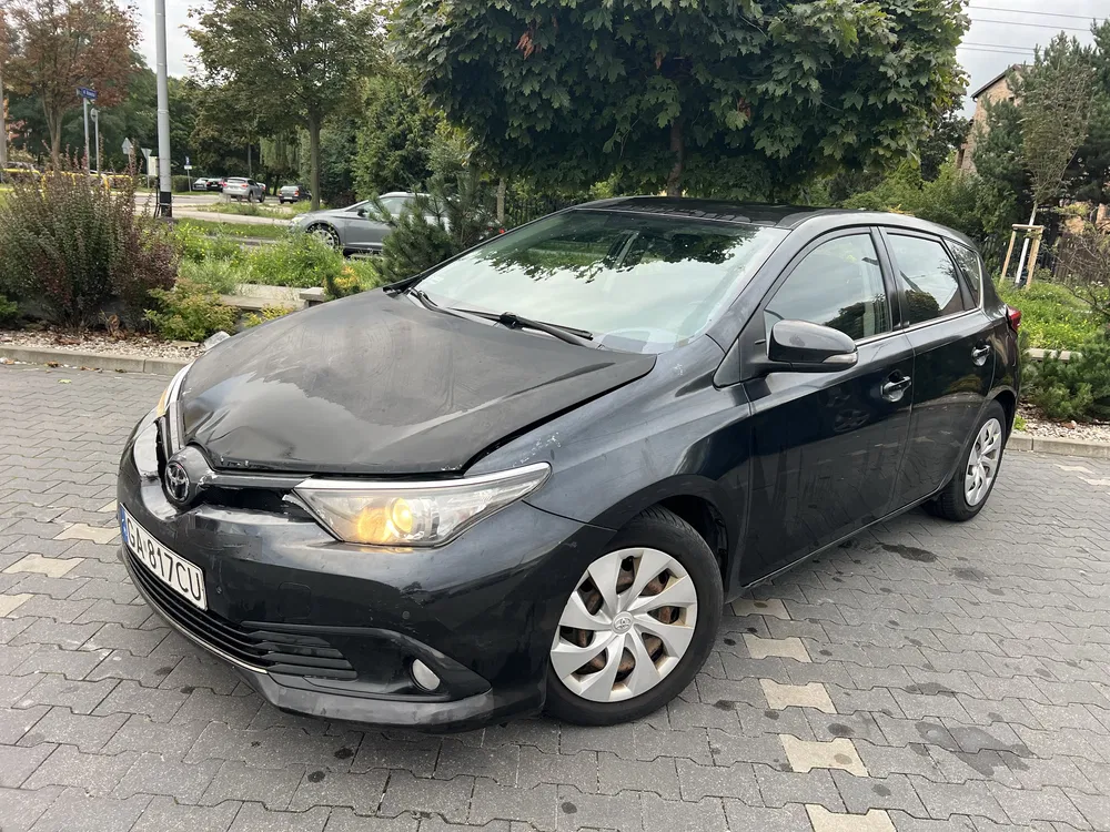 Zdjęcie: 2015 Toyota Auris