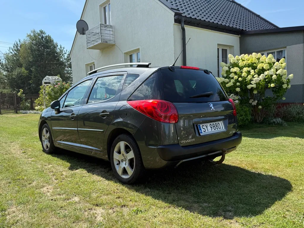 Zdjęcie: 2010 Peugeot 207