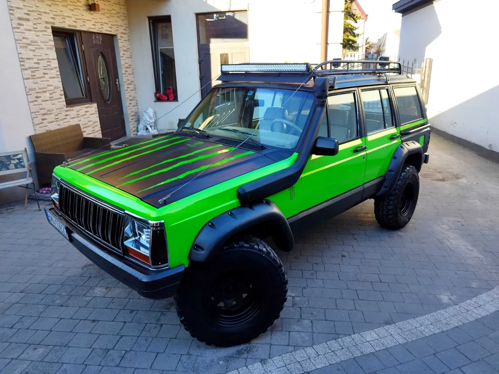 Zdjęcie: 1994 Jeep Cherokee