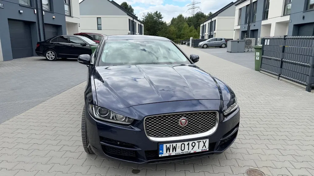 Zdjęcie: 2016 Jaguar XE