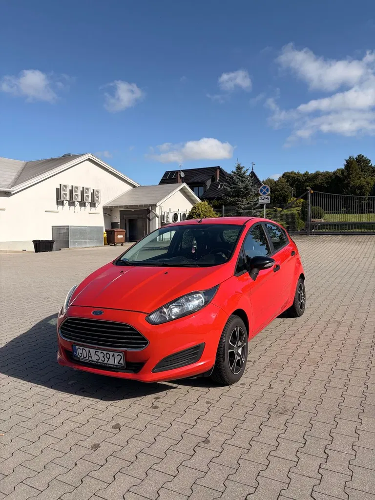 Zdjęcie: 2015 Ford Fiesta