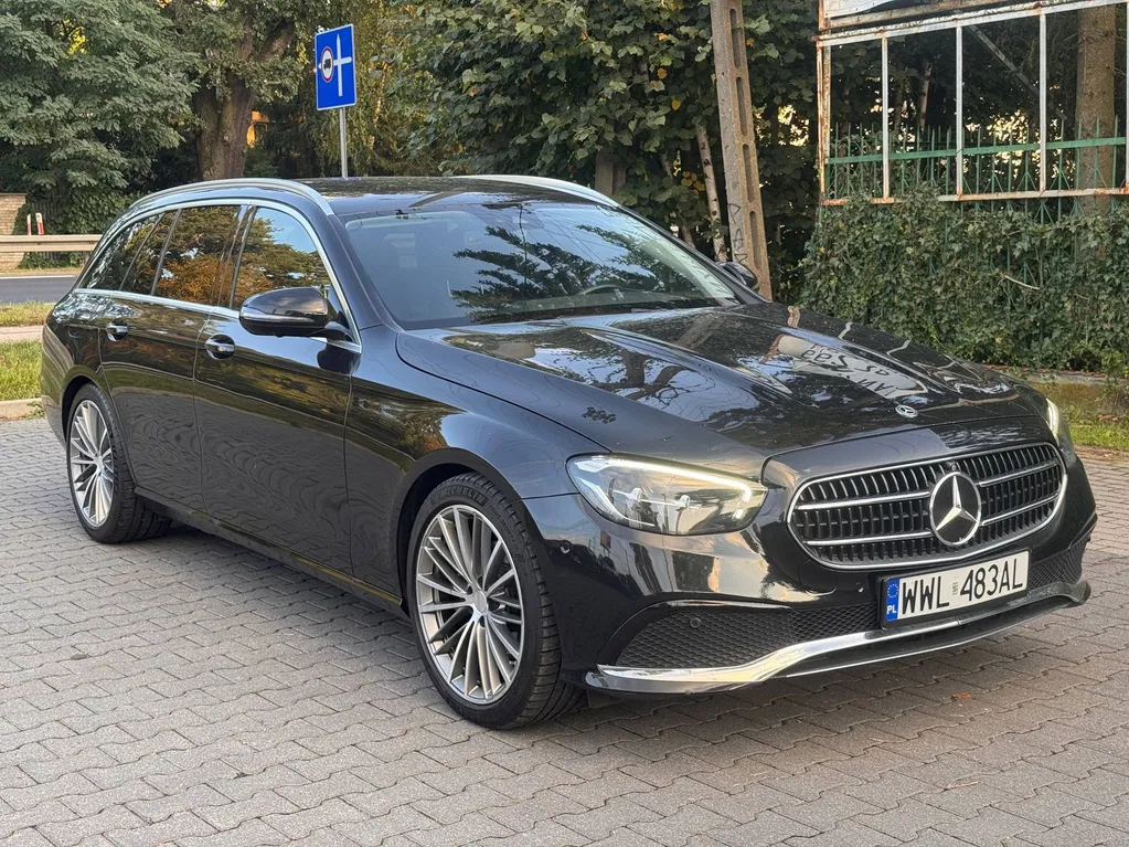 Zdjęcie: 2021 Mercedes-Benz E Klasa