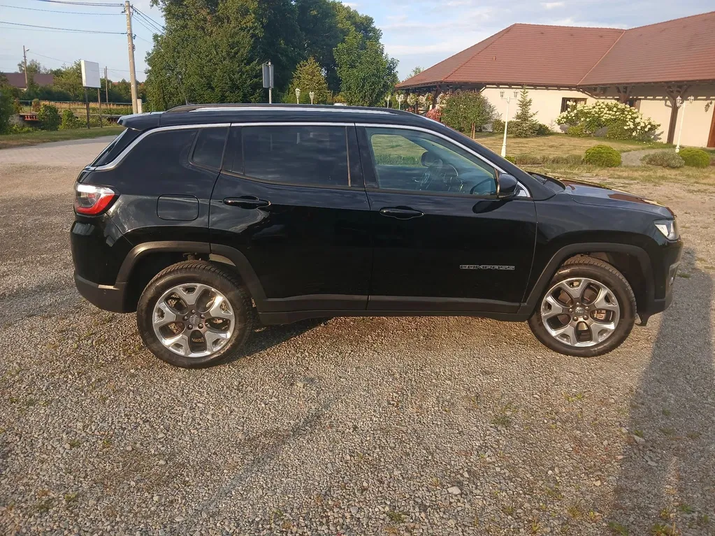 Zdjęcie: 2019 Jeep Compass