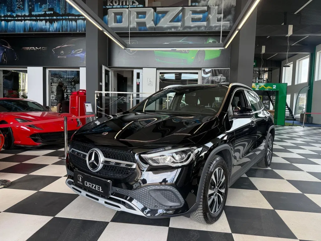 Zdjęcie: 2021 Mercedes-Benz GLA