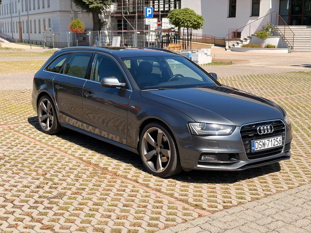 Zdjęcie: 2013 Audi A4 Avant
