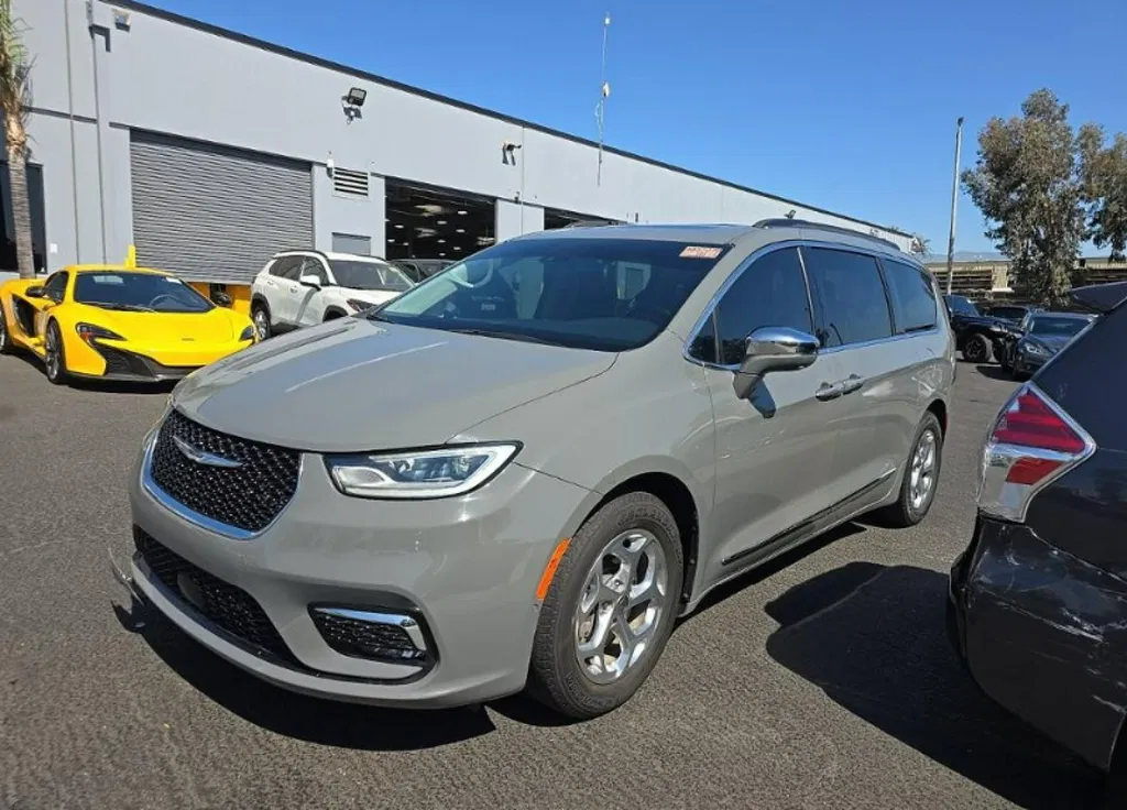 Zdjęcie: 2022 Chrysler Pacifica