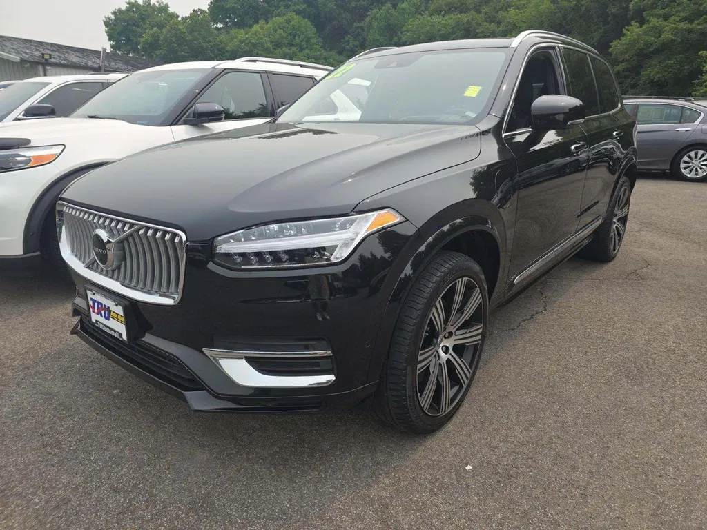 Zdjęcie: 2022 Volvo XC 90