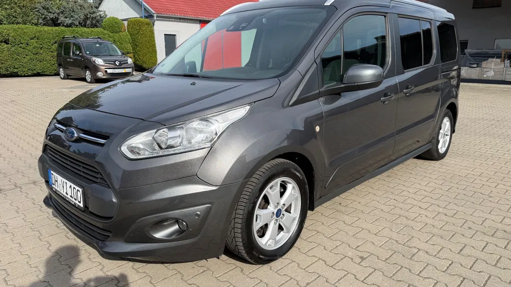 Zdjęcie: 2017 Ford Tourneo Connect Grand
