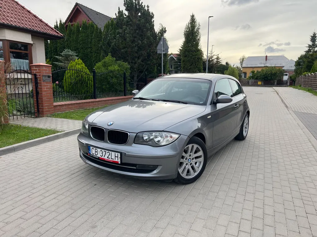 Zdjęcie: 2009 BMW Seria 1
