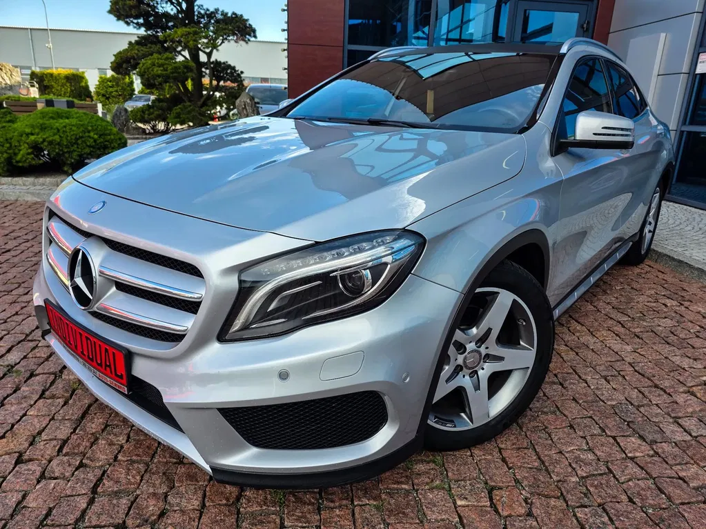 Zdjęcie: 2014 Mercedes-Benz GLA