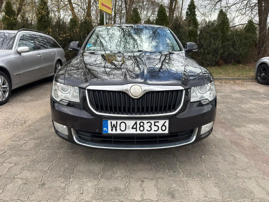 Zdjęcie: 2010 Skoda Superb