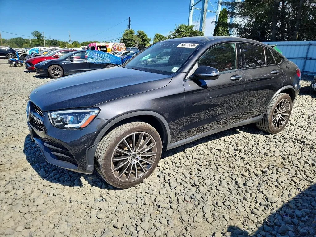 Zdjęcie: 2022 Mercedes-Benz GLC