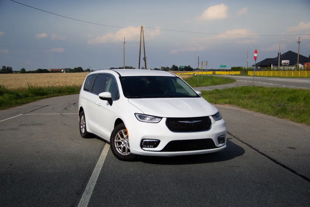 Zdjęcie: 2023 Chrysler Pacifica