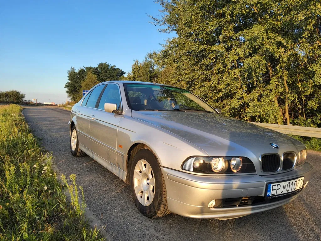 Zdjęcie: 2003 BMW Seria 5