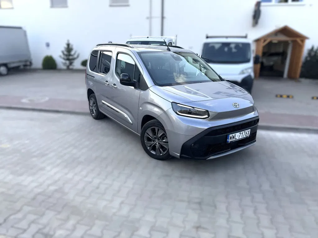 Zdjęcie: 2024 Toyota Proace City Verso