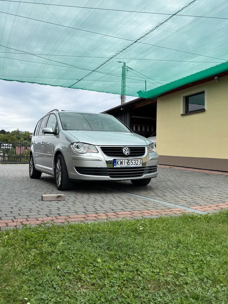 Zdjęcie: 2009 Volkswagen Touran