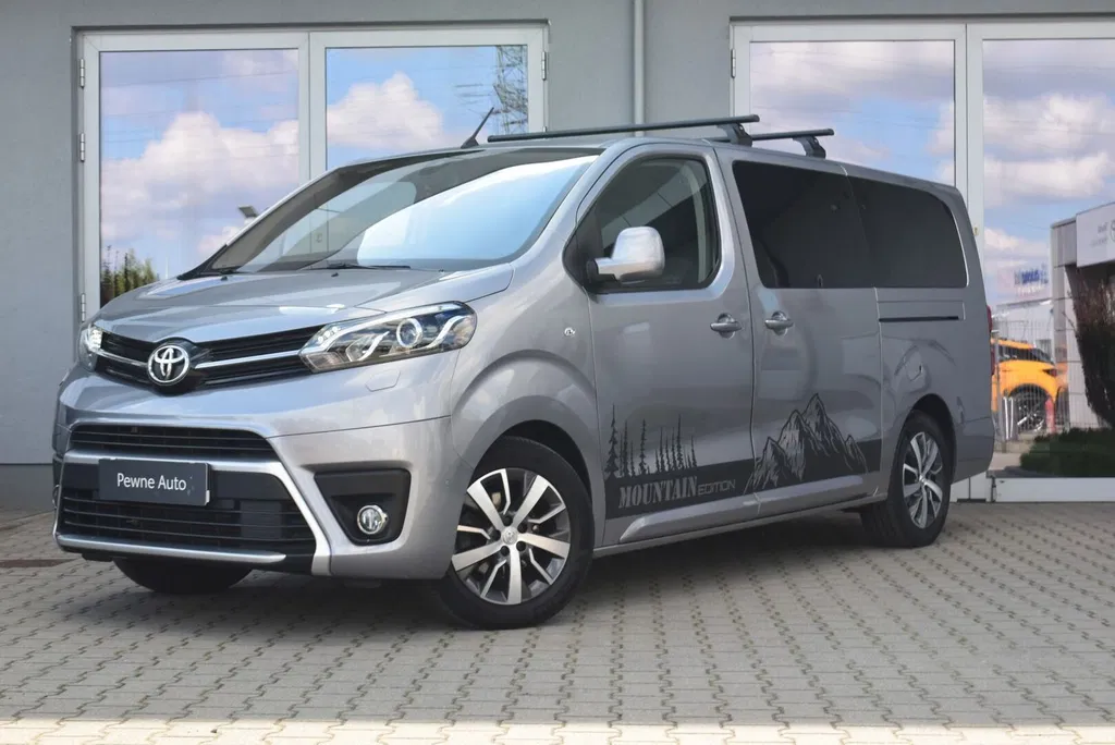Zdjęcie: 2022 Toyota Proace Verso