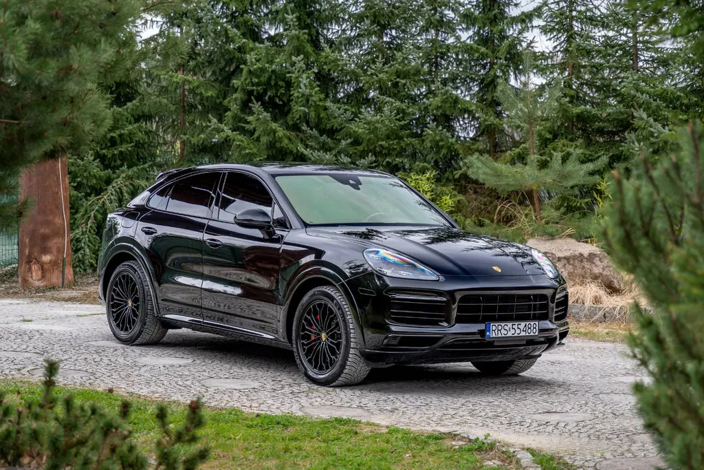 Zdjęcie: 2022 Porsche Cayenne