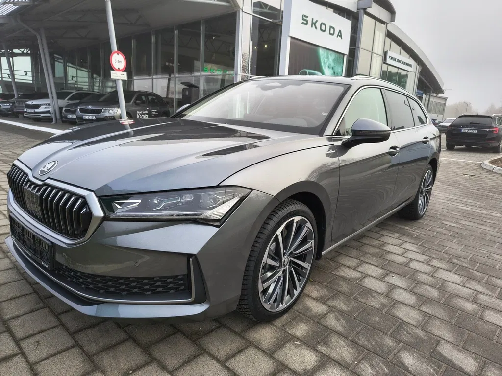 Zdjęcie: 2025 Skoda Superb