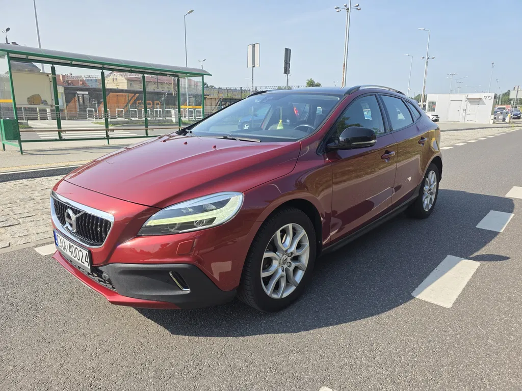 Zdjęcie: 2017 Volvo V40