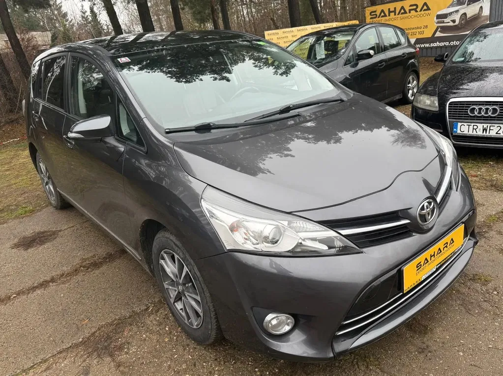 Zdjęcie: 2014 Toyota Verso