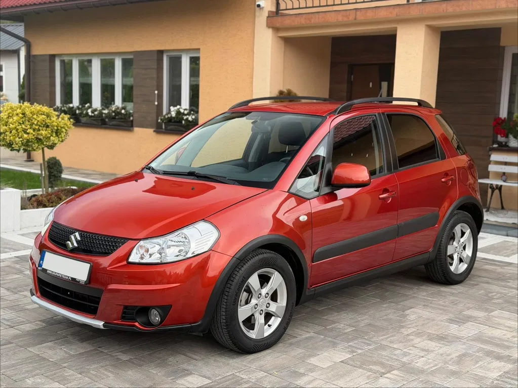 Zdjęcie: 2010 Suzuki SX4