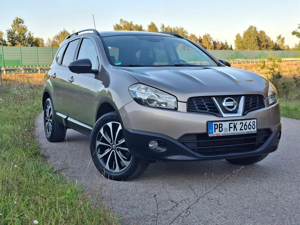 Zdjęcie: 2013 Nissan Qashqai+2