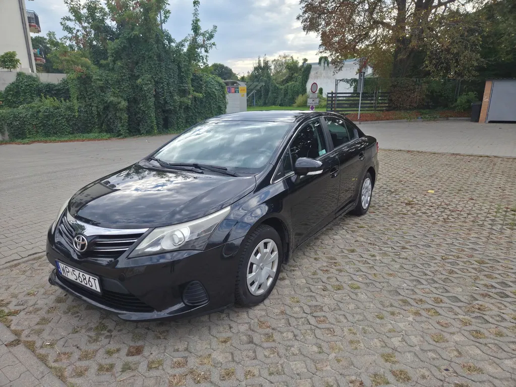Zdjęcie: 2012 Toyota Avensis