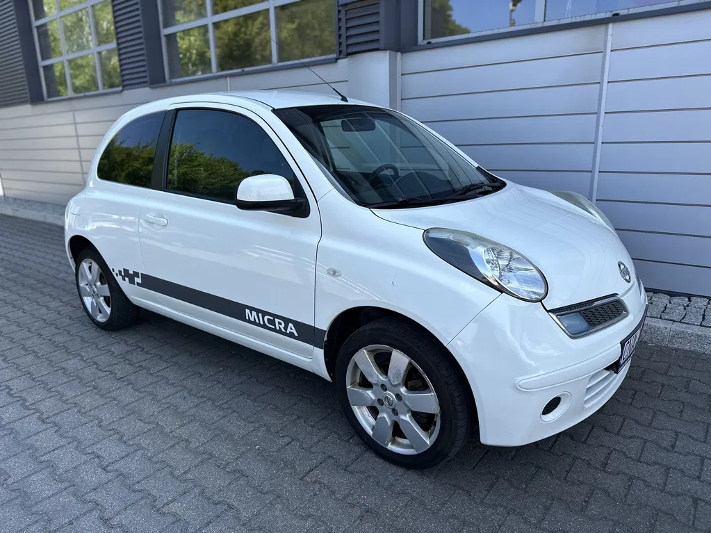 Zdjęcie: 2010 Nissan Micra