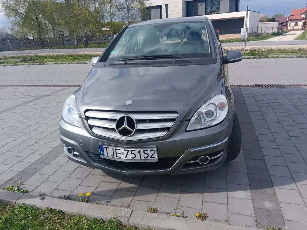 Zdjęcie: 2011 Mercedes-Benz B Klasa