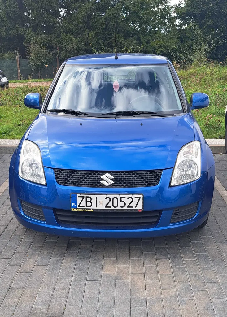 Zdjęcie: 2009 Suzuki Swift
