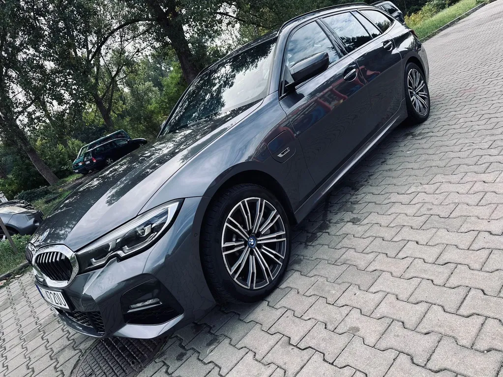 Zdjęcie: 2021 BMW Seria 3