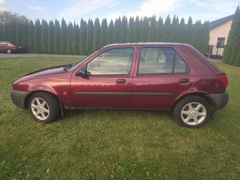 Zdjęcie: 1996 Ford Fiesta