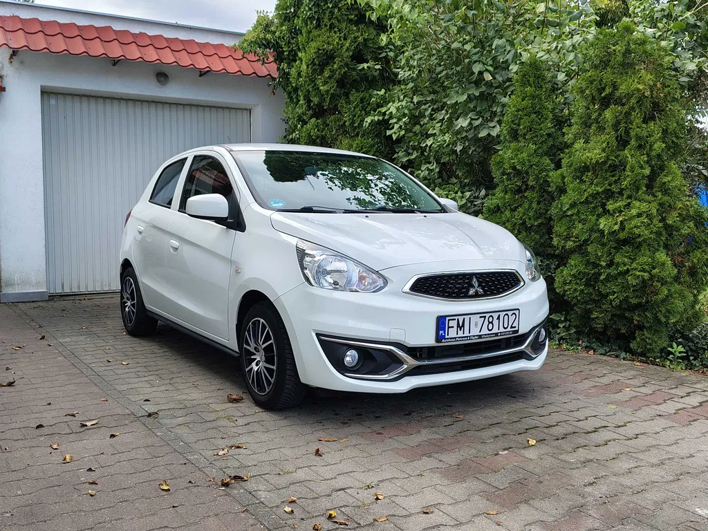 Zdjęcie: 2018 Mitsubishi Space Star