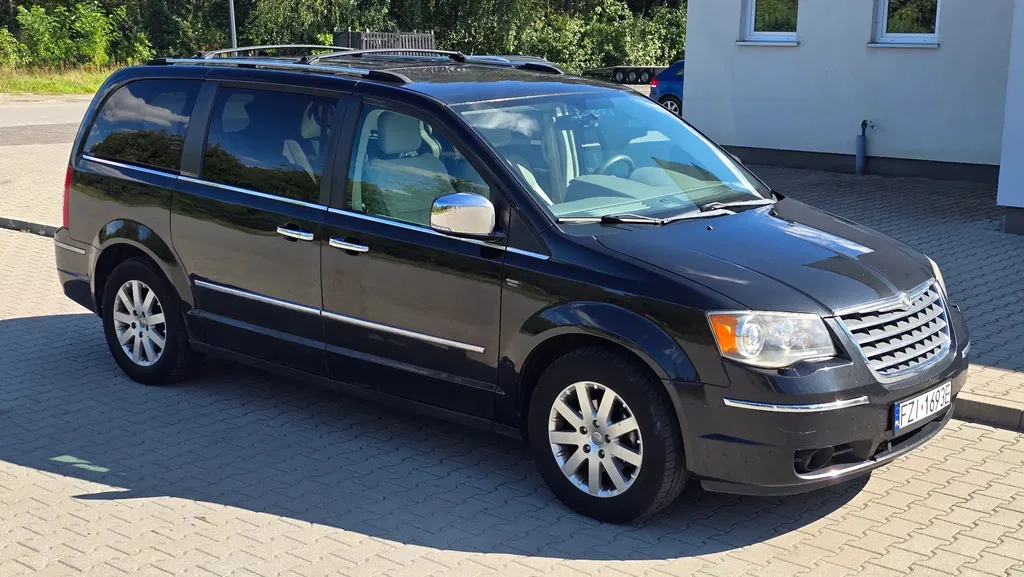 Zdjęcie: 2010 Chrysler Grand Voyager