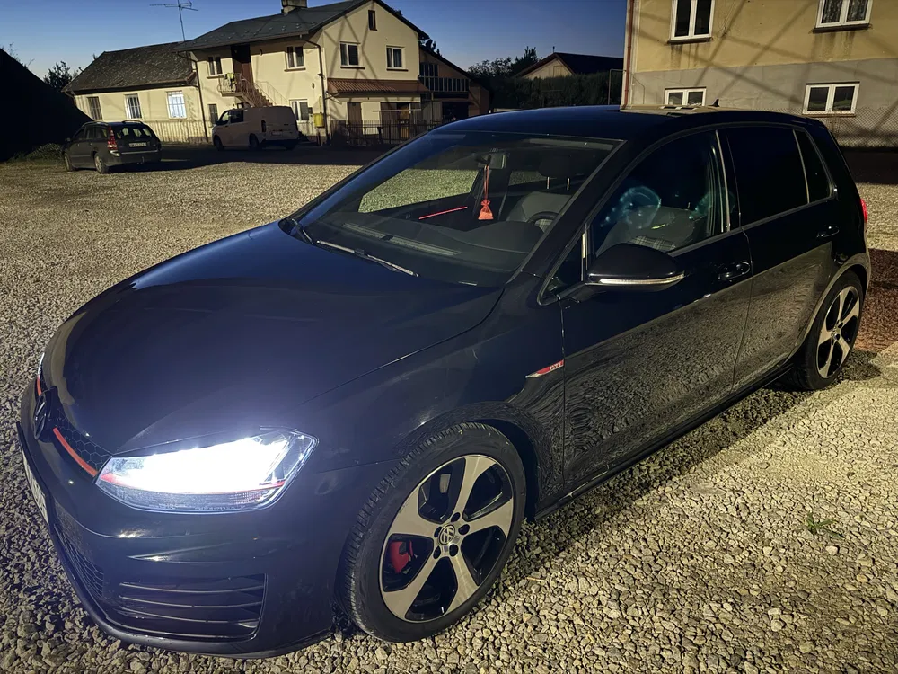 Zdjęcie: 2017 Volkswagen Golf
