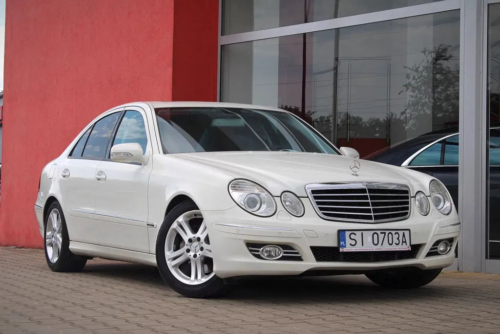 Zdjęcie: 2006 Mercedes-Benz E Klasa