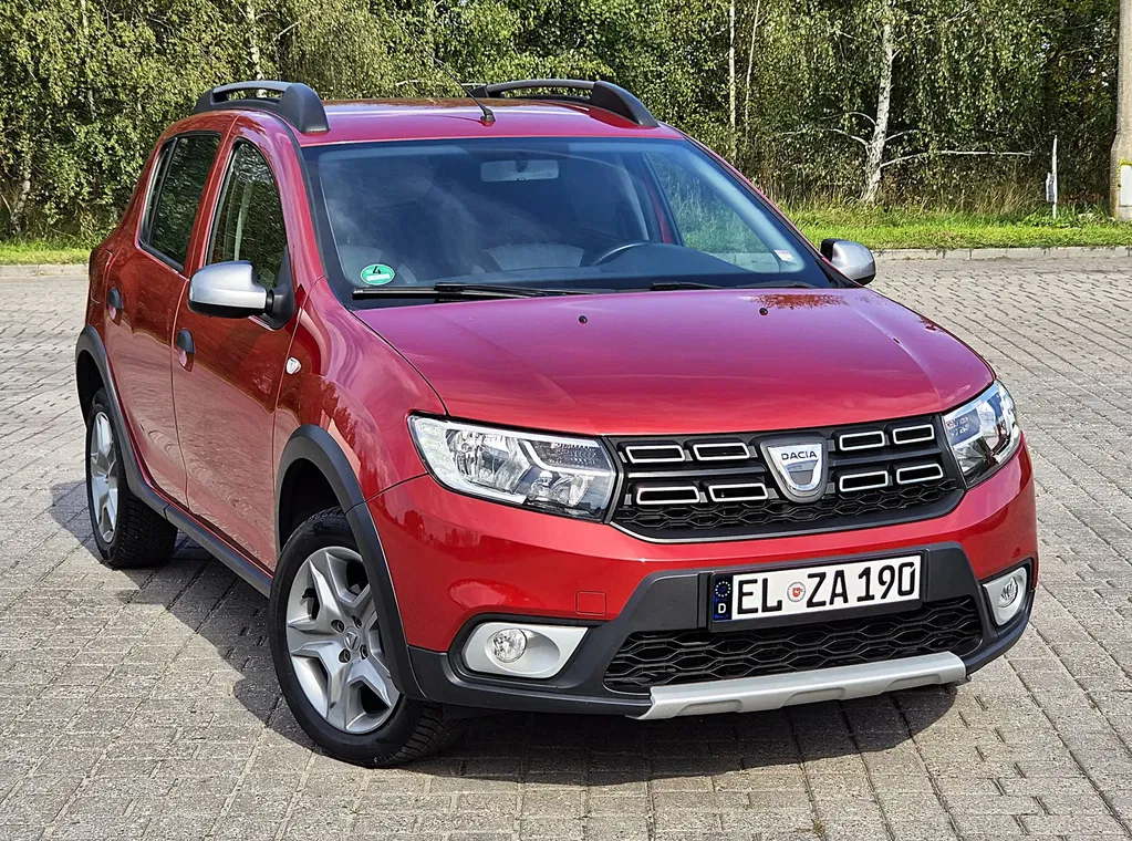Zdjęcie: 2017 Dacia Sandero Stepway