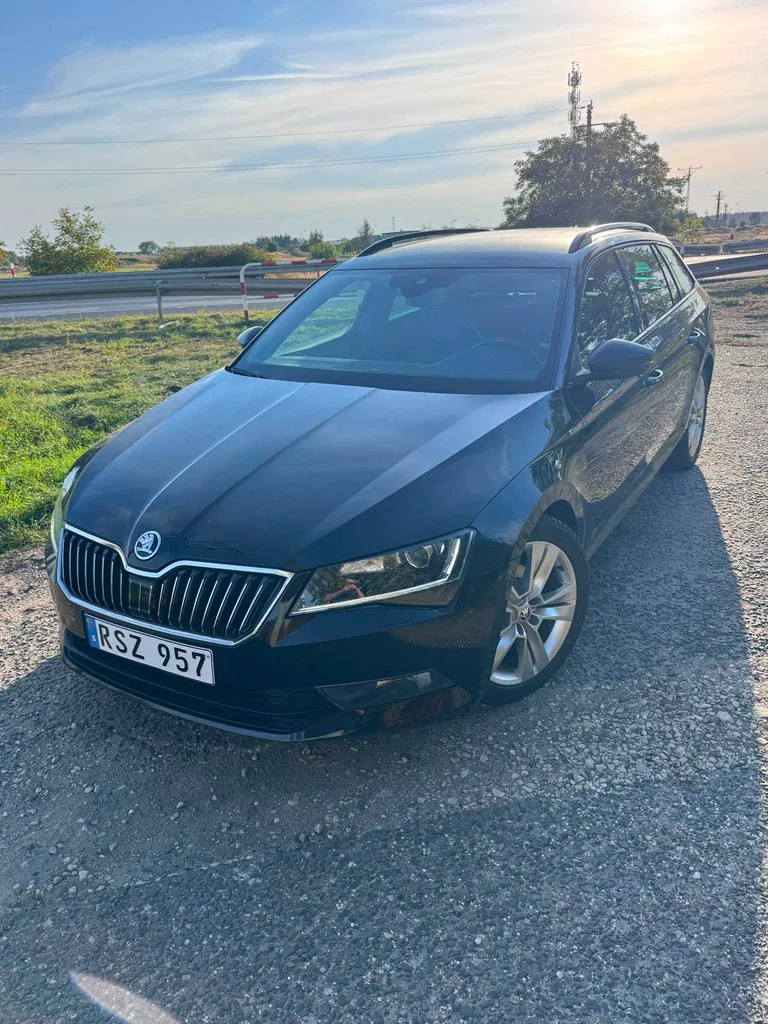 Zdjęcie: 2017 Skoda Superb
